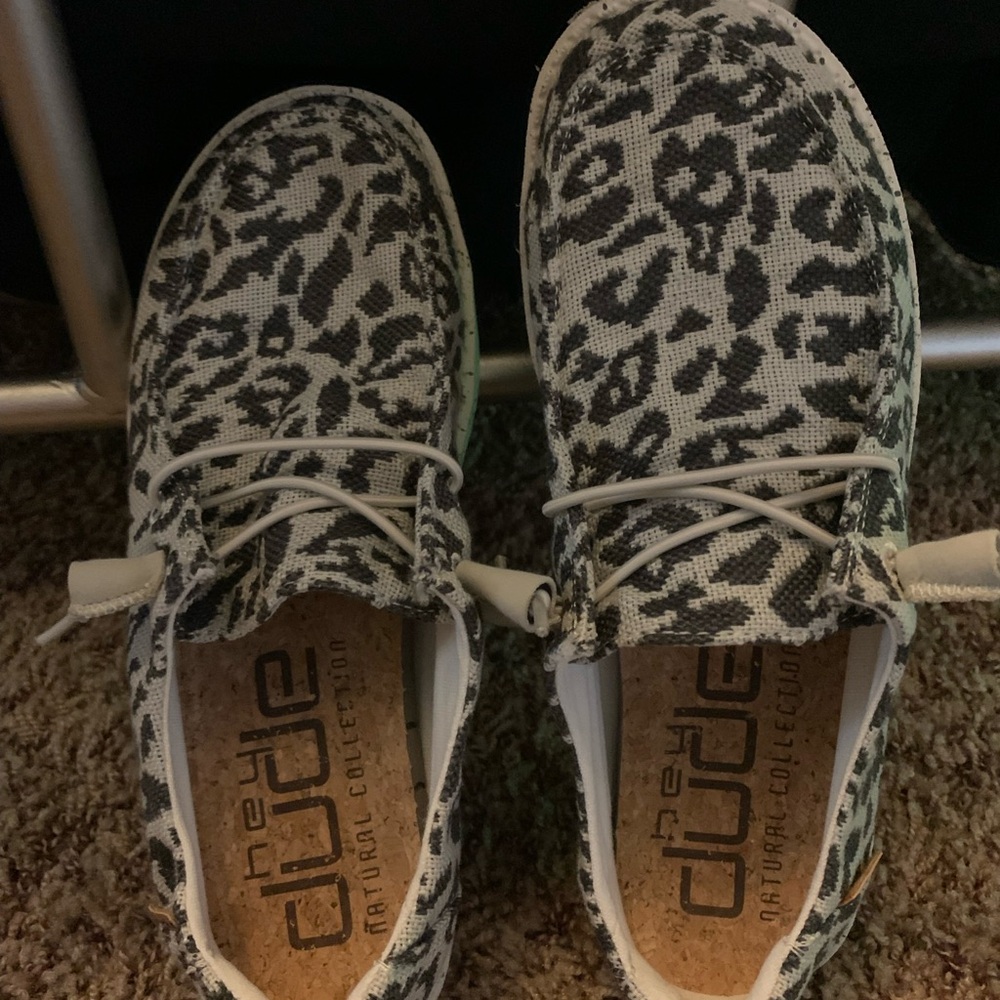 Hey Dude Women’s size 6. Wendy’s Cheetah with cork insole. Have worn a few times